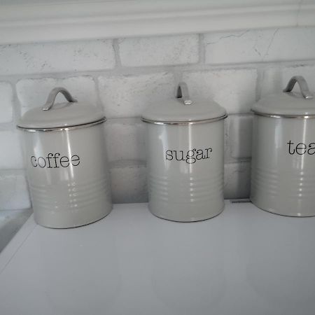 Ivy Boutique Apartment Brasov Bagian luar foto